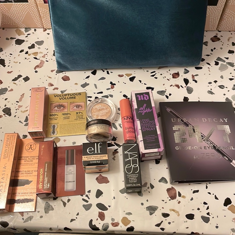 Ulta Makeup Bundle with Velour Bag